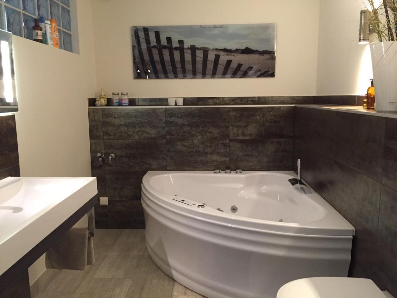 Fewo mit Garten, Kamin u. Whirlpool Berlin Exterior foto